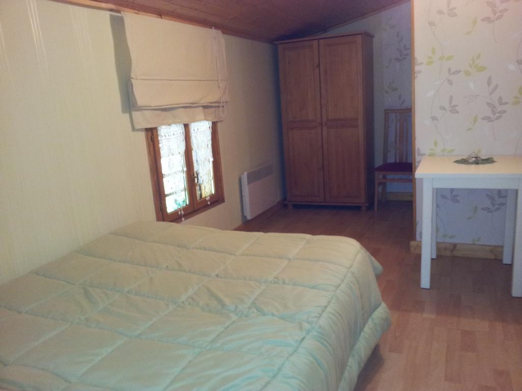 Bed and Breakfast La Croix De Bois Jayat Pokoj fotografie