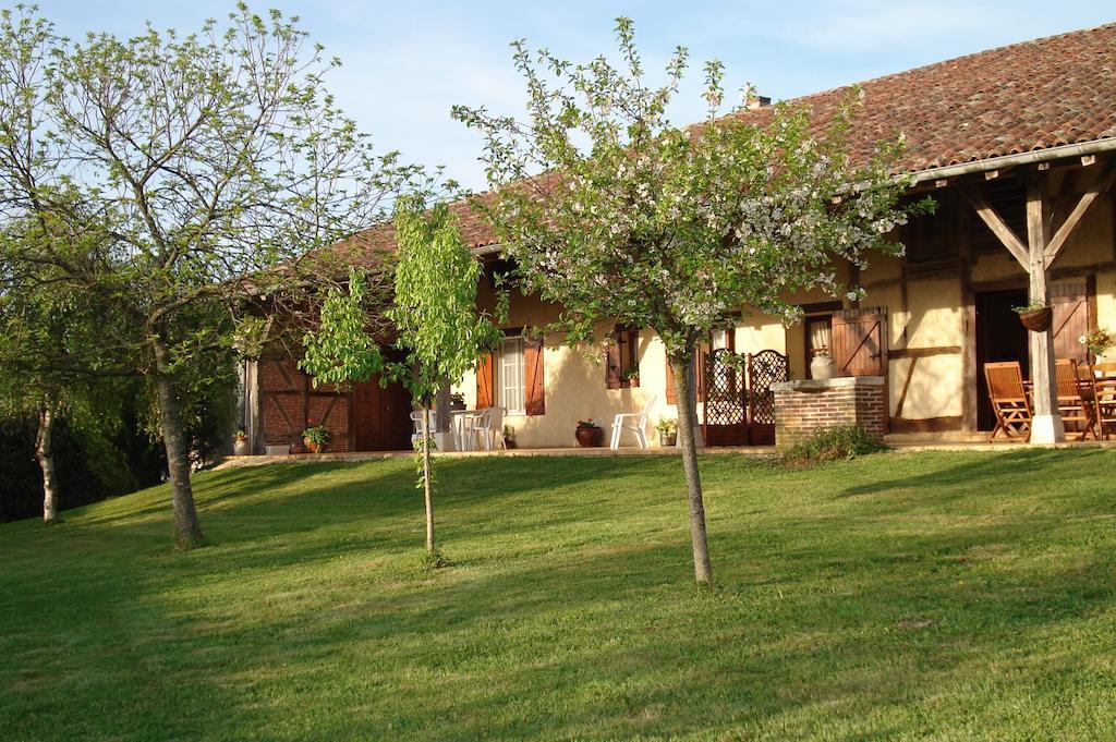 Bed and Breakfast La Croix De Bois Jayat Exteriér fotografie