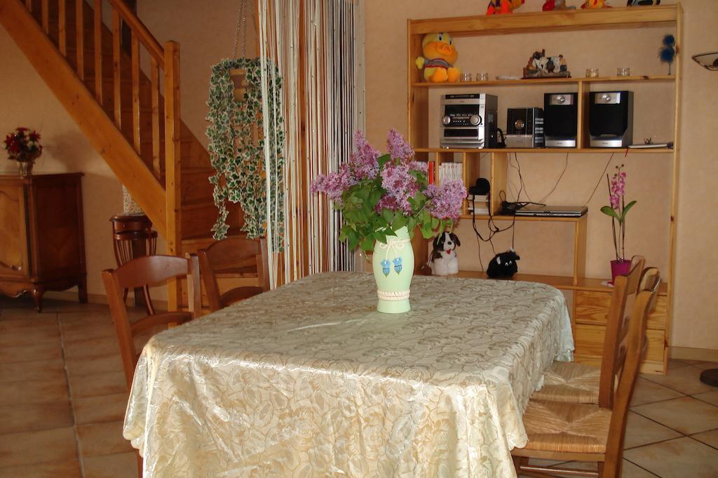 Bed and Breakfast La Croix De Bois Jayat Exteriér fotografie