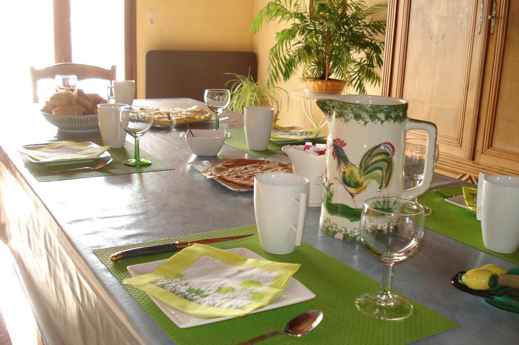 Bed and Breakfast La Croix De Bois Jayat Exteriér fotografie